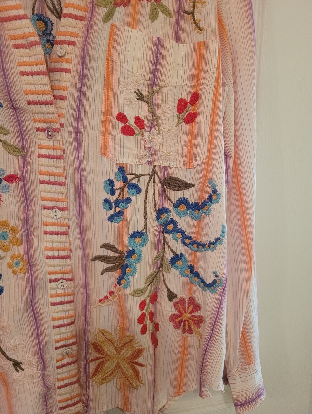 Johnny Was Blouse - Picture 3 of 8